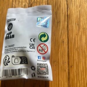 POP BEAN MINI PUCKY JELLY Figurine Blind Bag Unopened Brand New Authentic